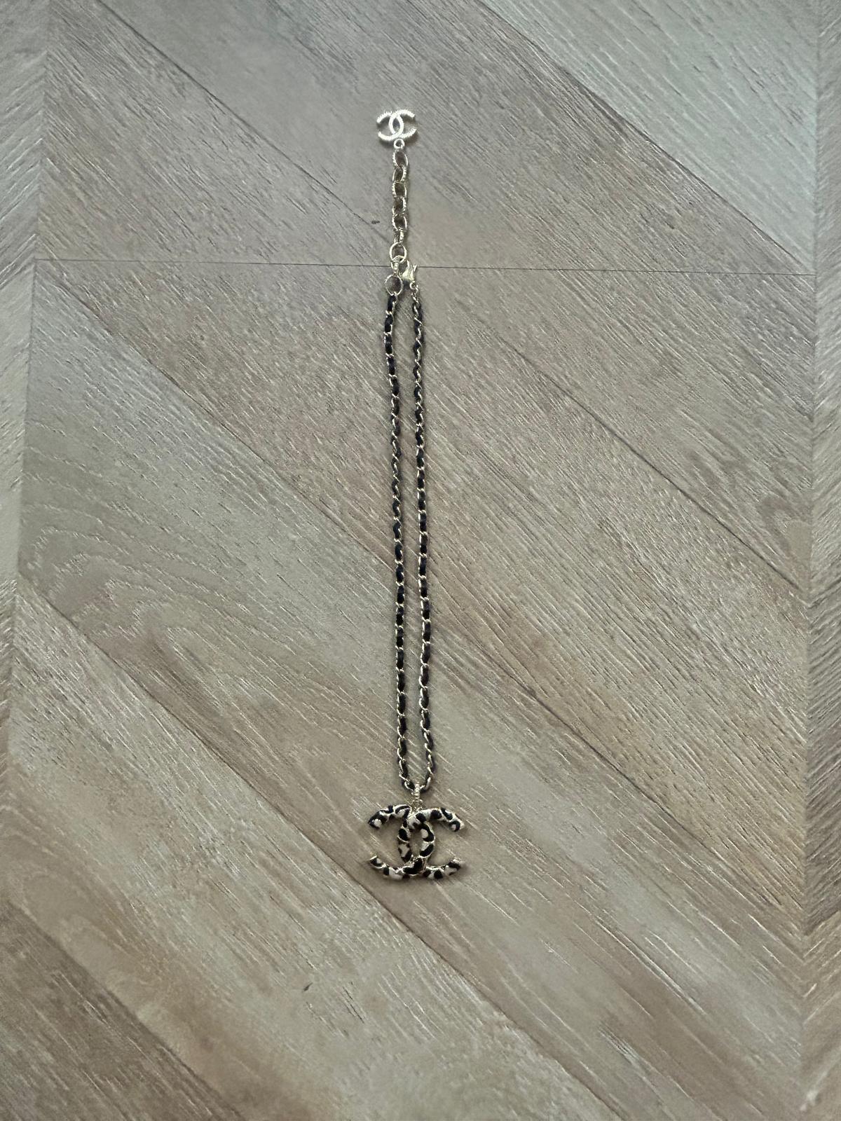 Collier Chanel