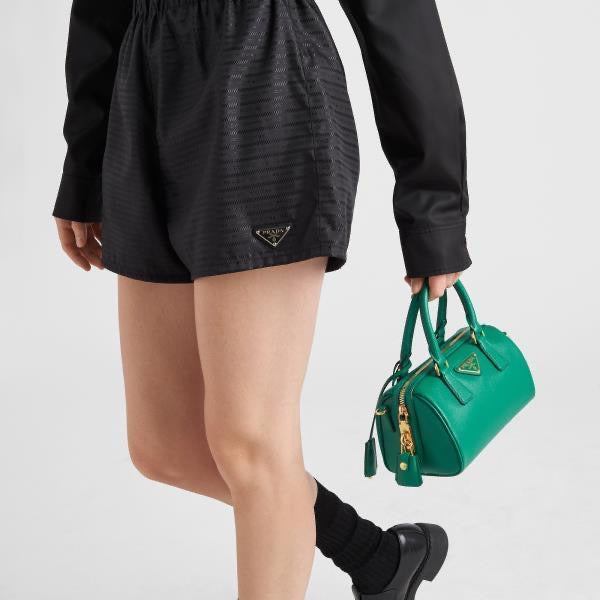Short Prada en nylon noir 38