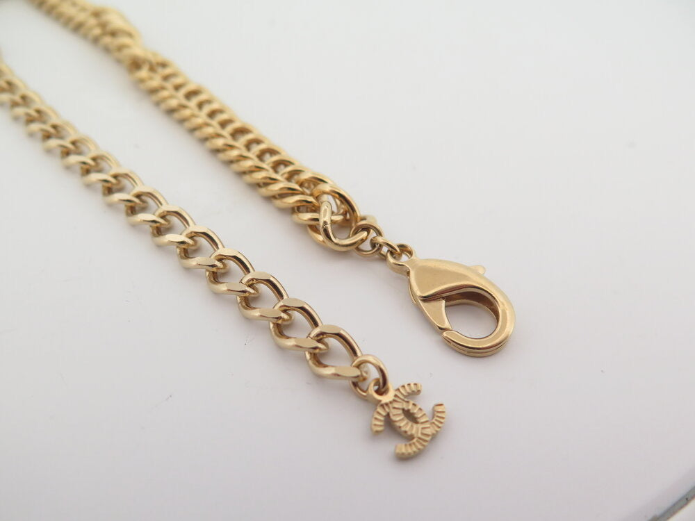 Collier à nouer Chanel