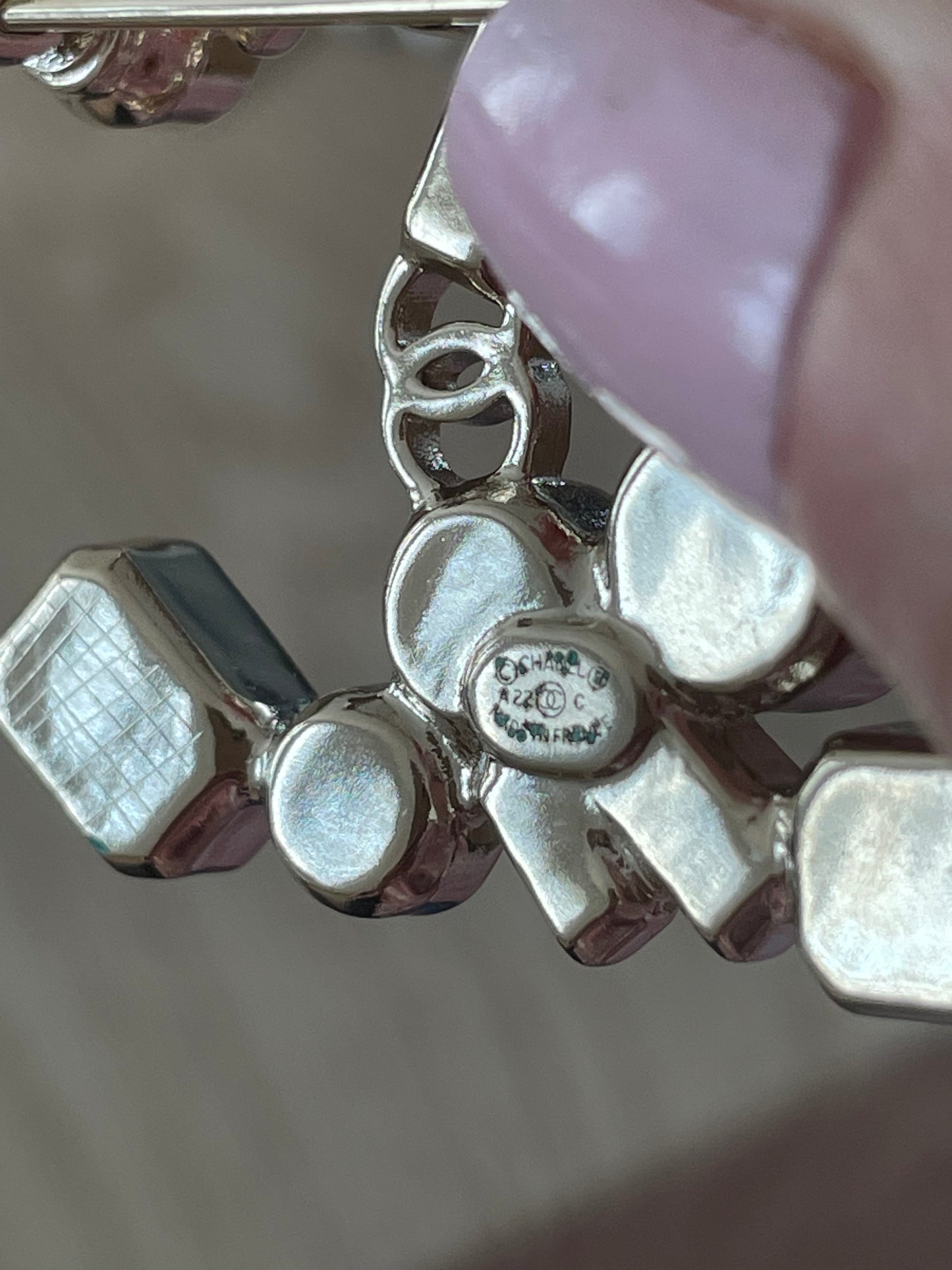 Broche Chanel