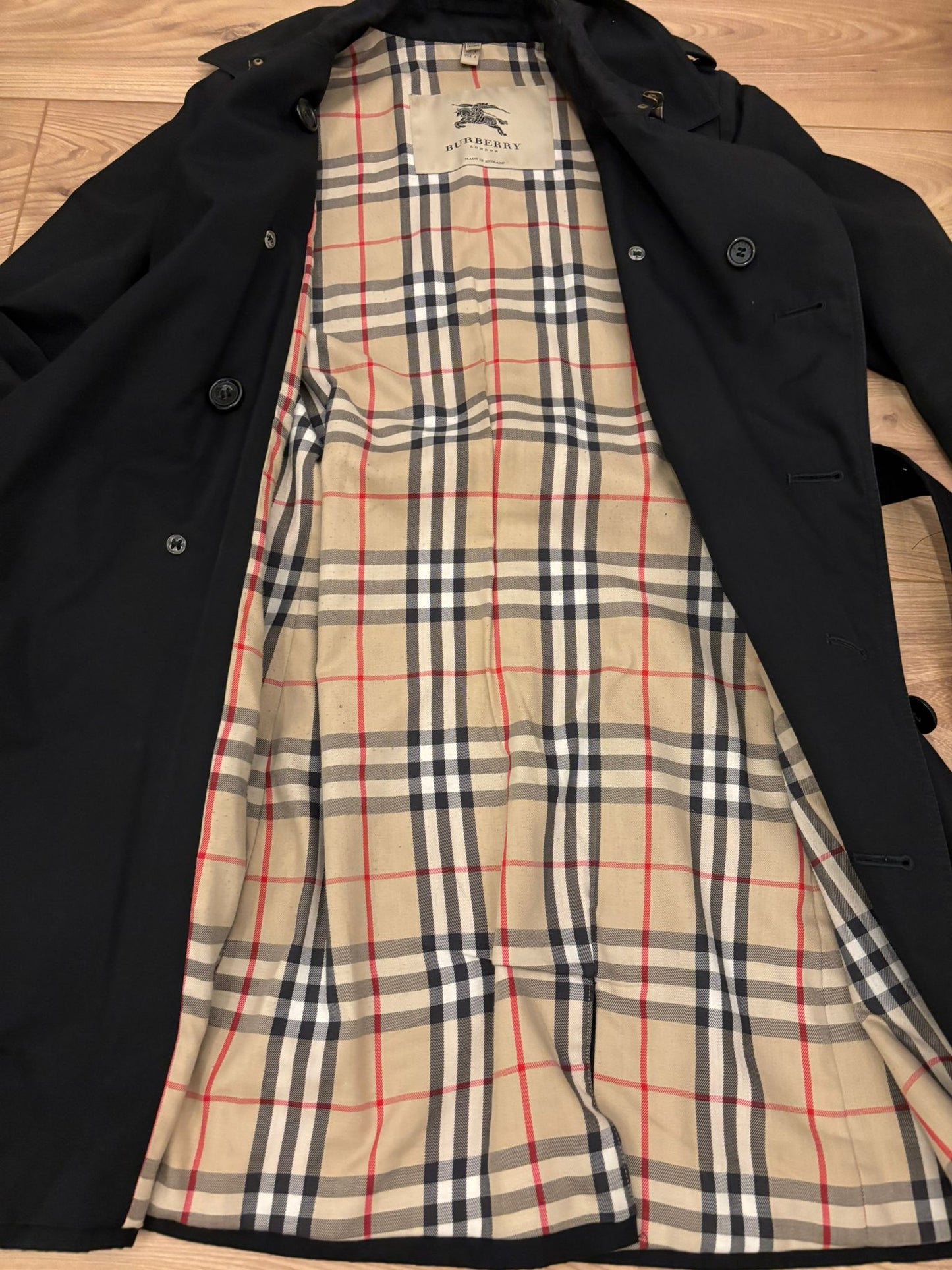 Burberry Trench 38