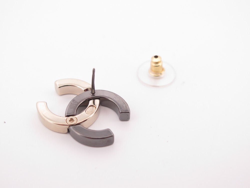 Boucles d’oreilles Chanel