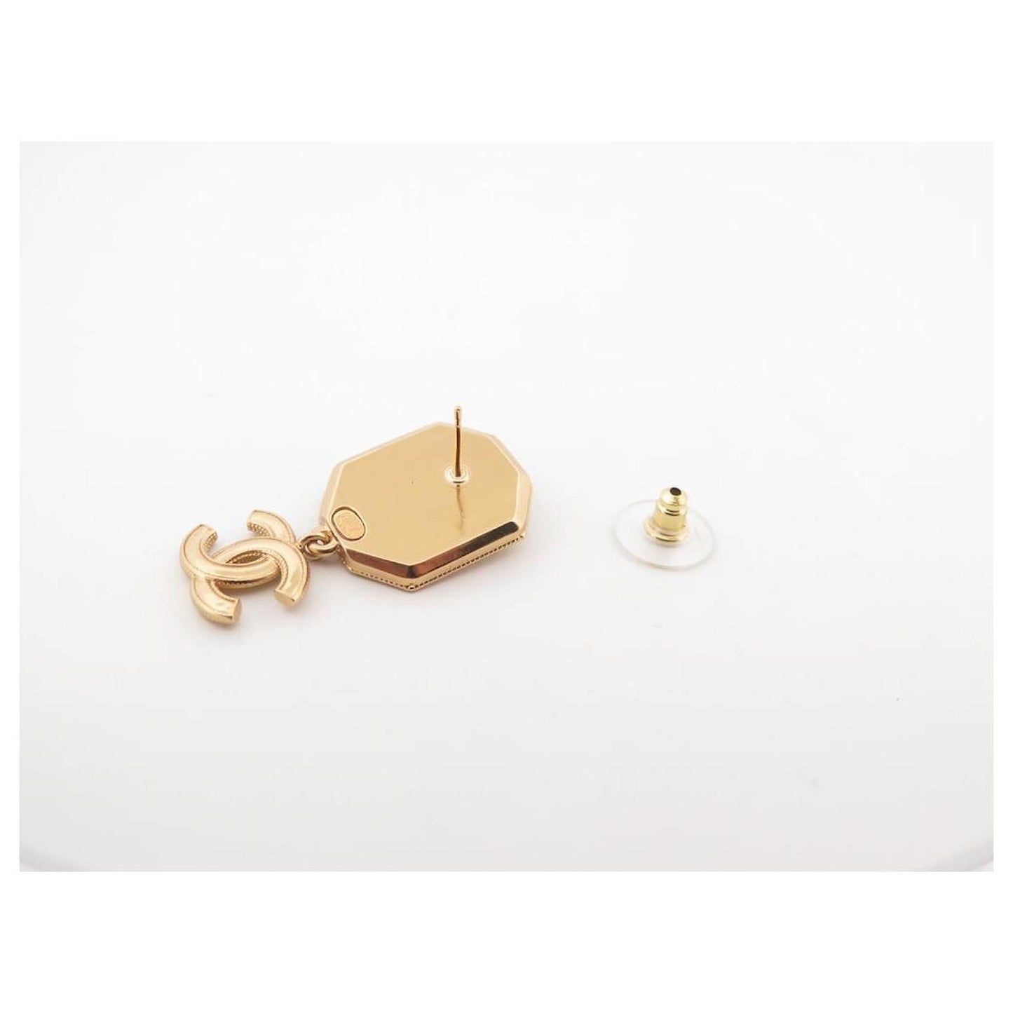 Boucles d’oreilles Chanel