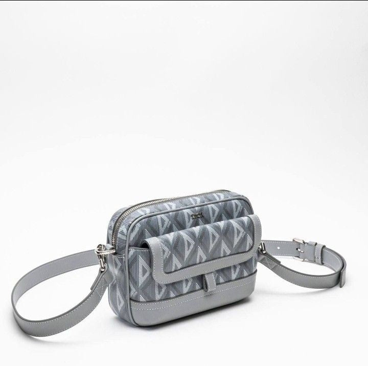 Dior hit road bag
