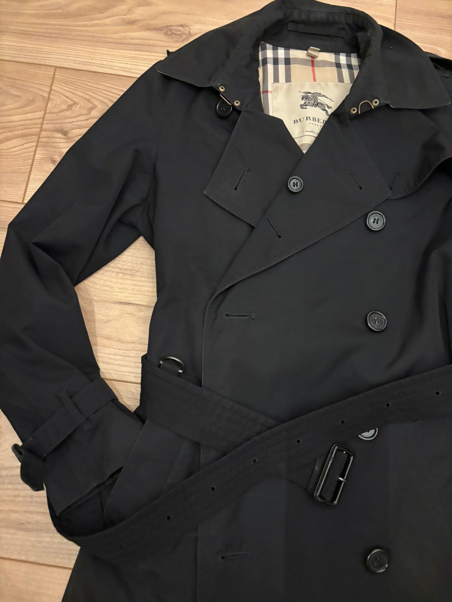 Burberry Trench 38