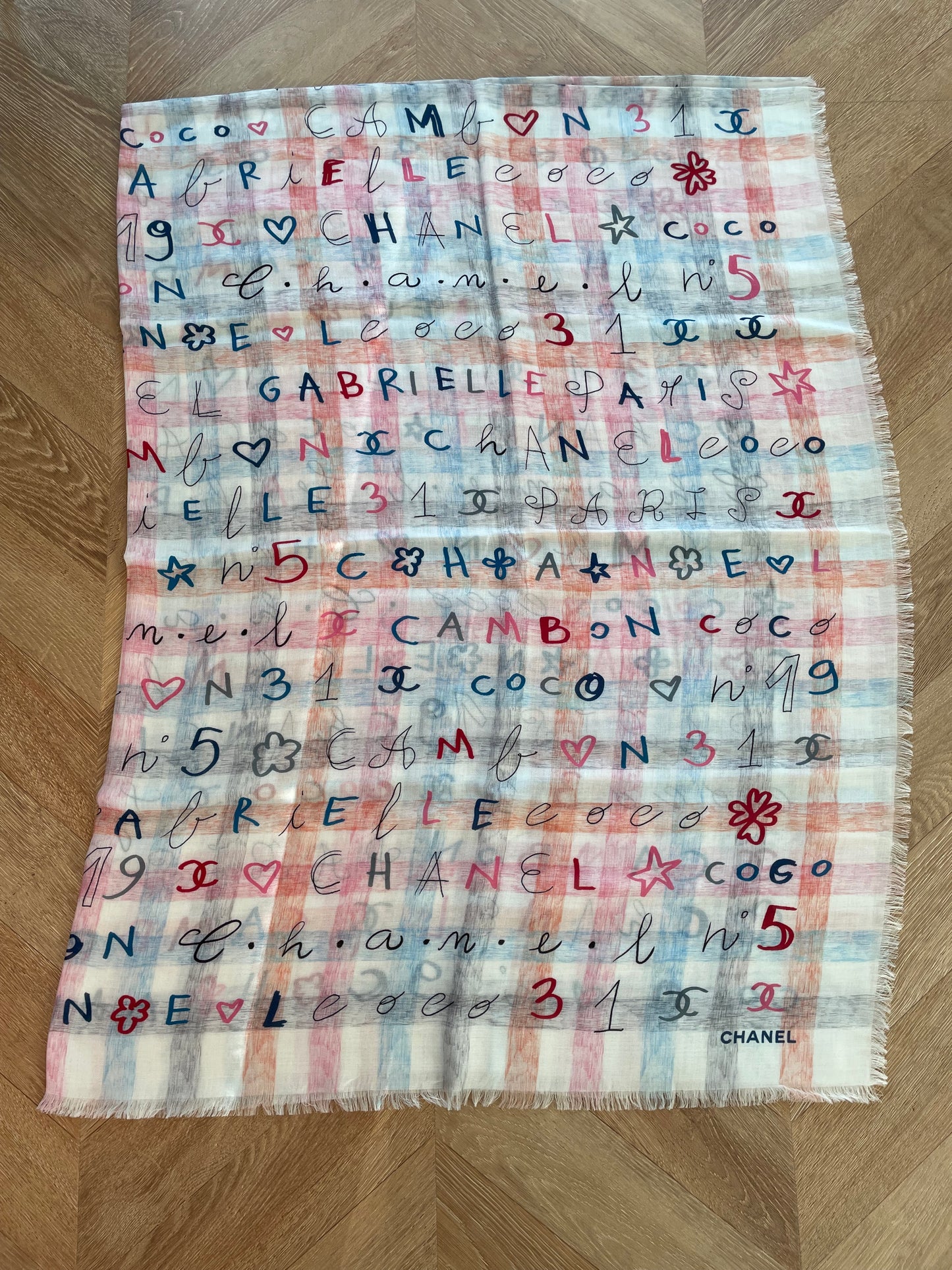 Étole cachemire Chanel