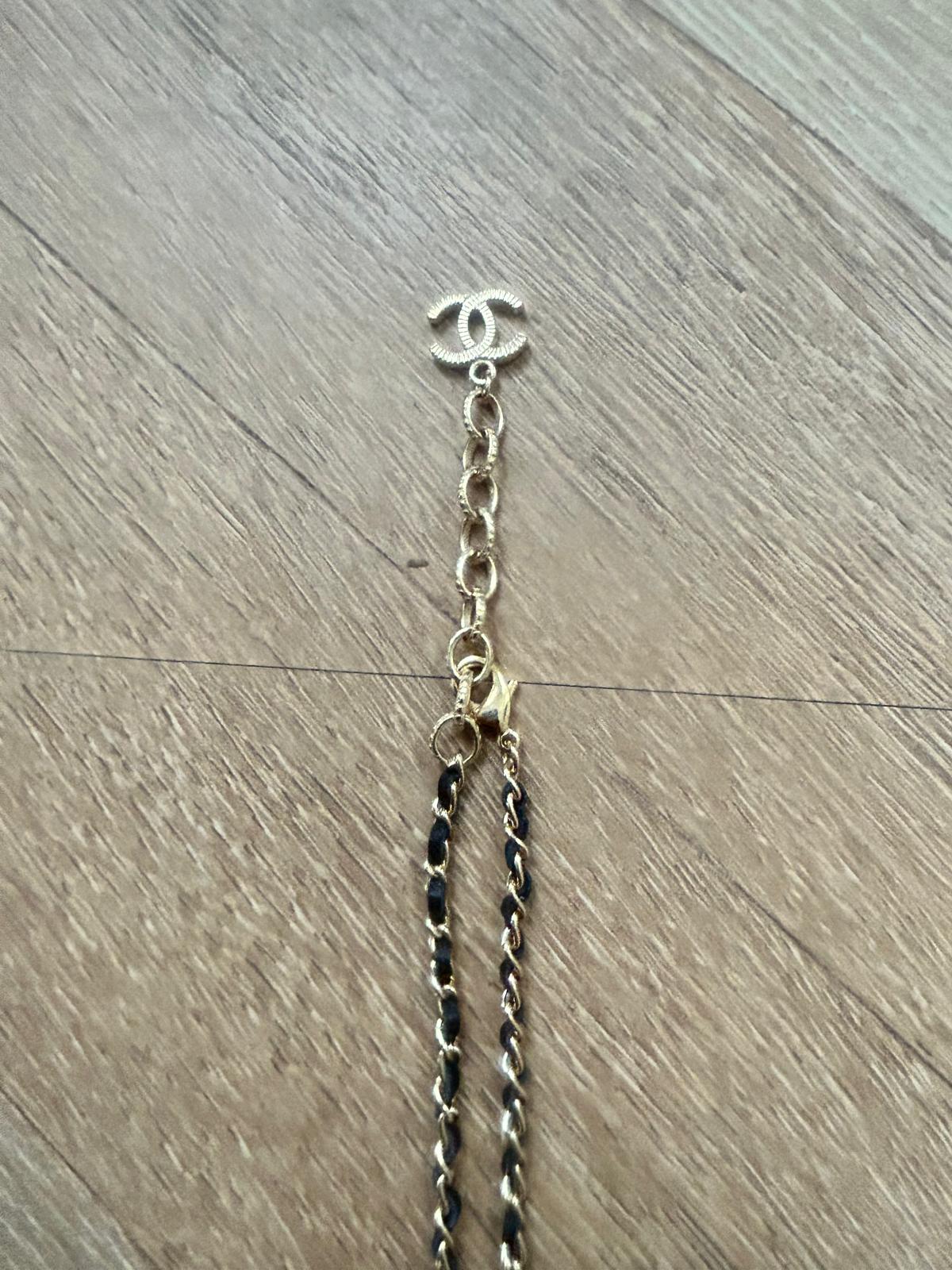 Collier Chanel
