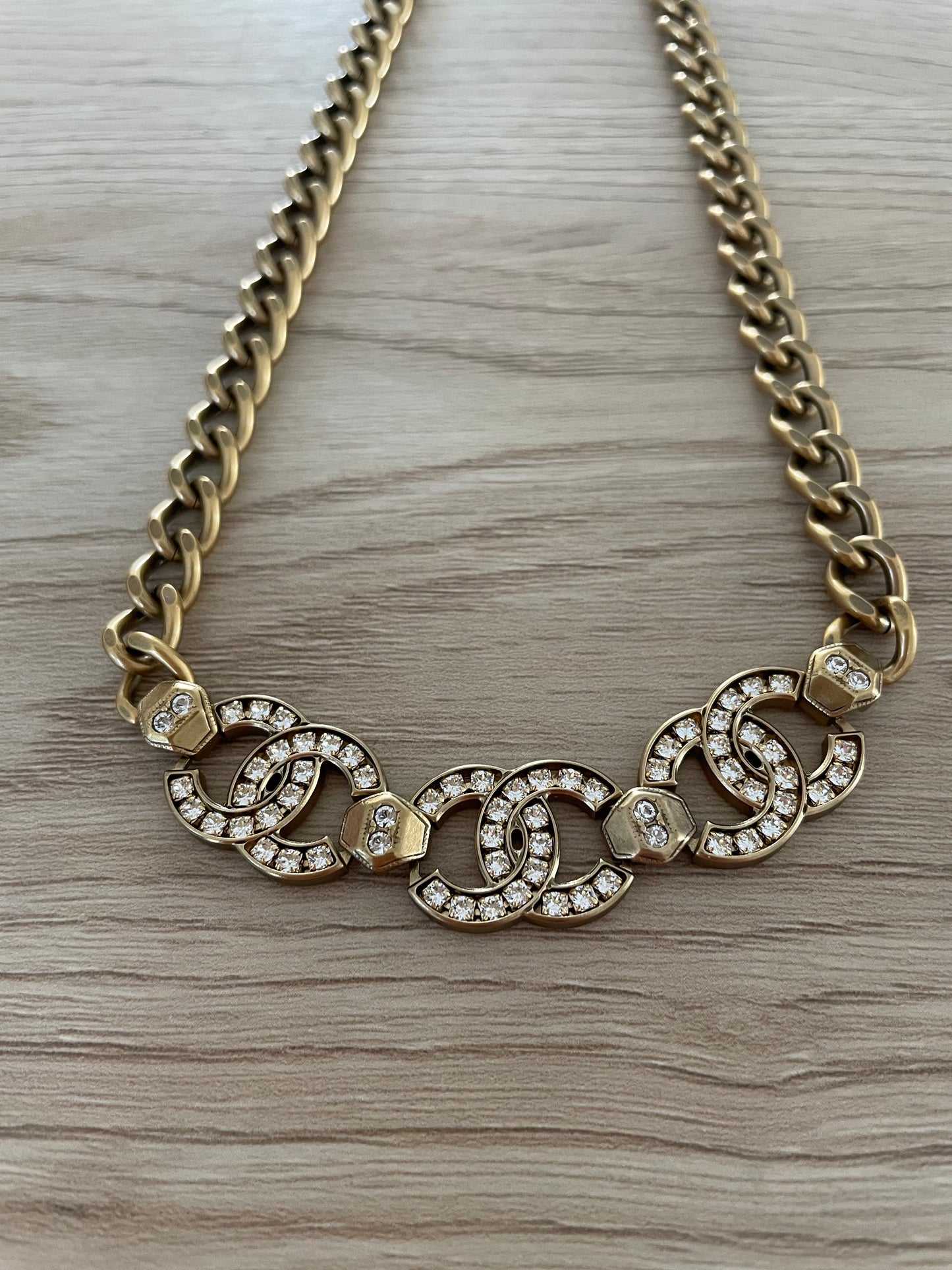 Collier Chanel