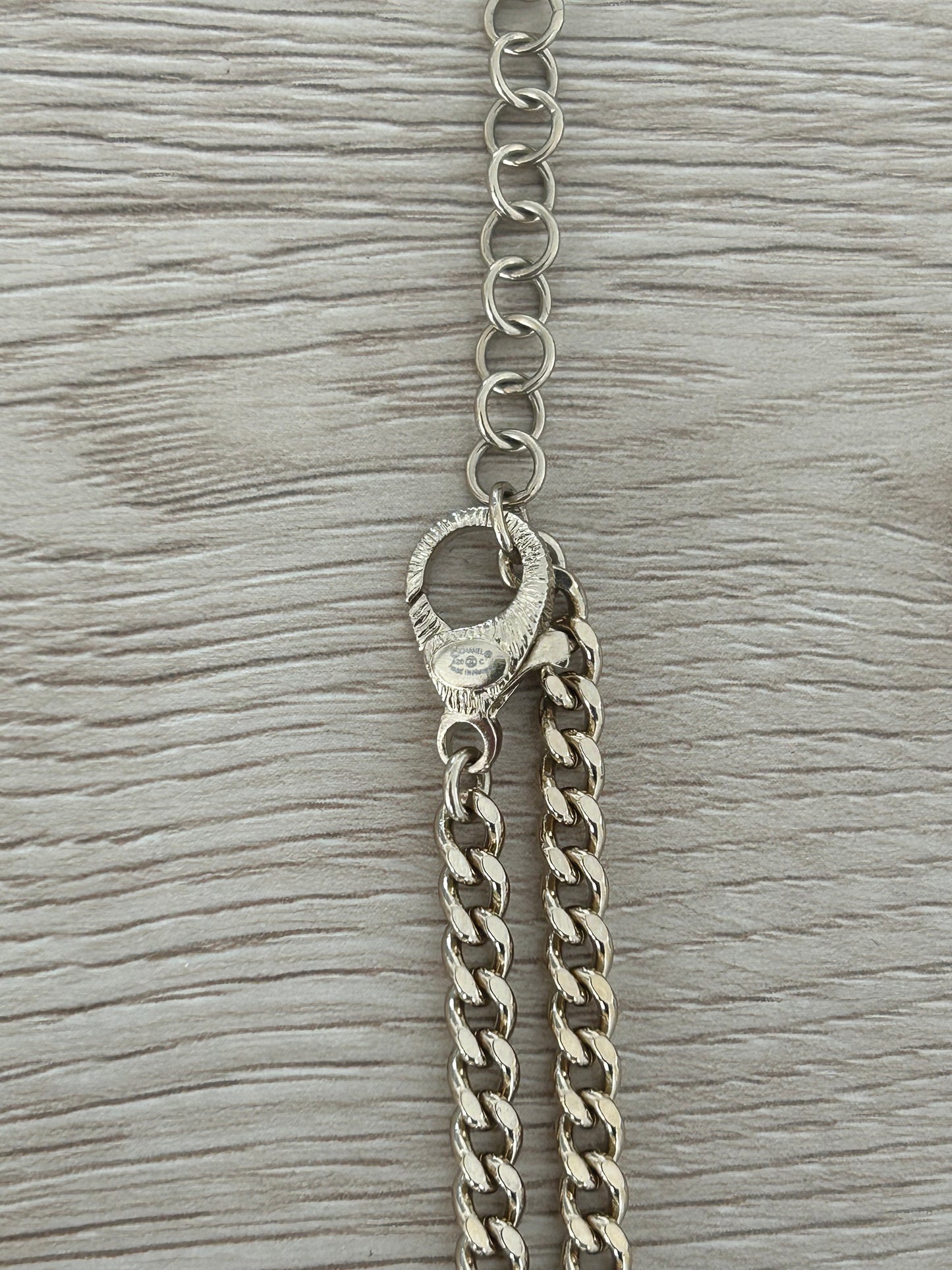 Collier Chanel
