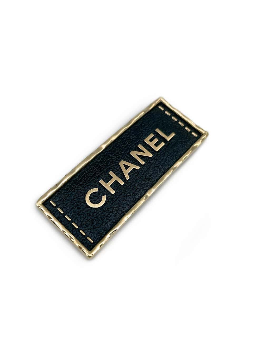 Broche Chanel