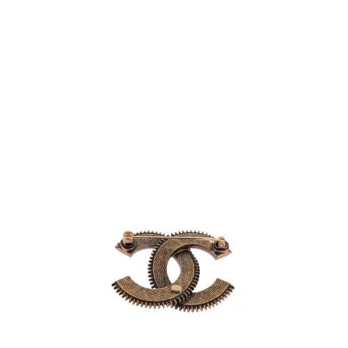 Broche Chanel