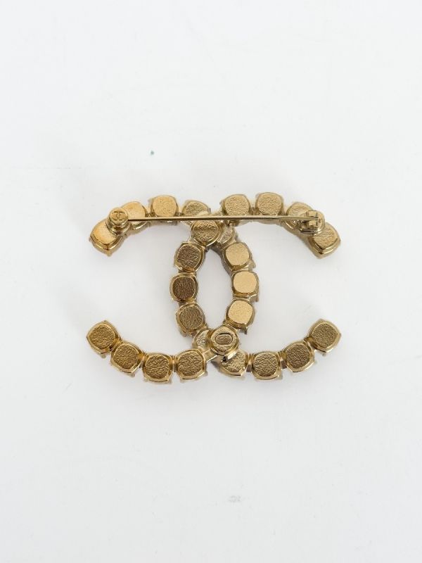 Broche Chanel