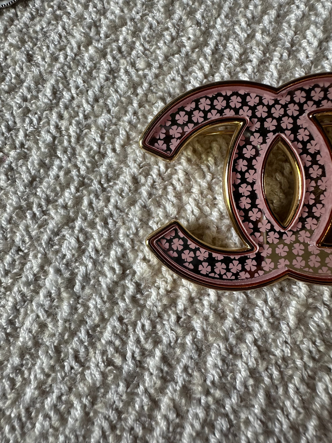 Broche Chanel