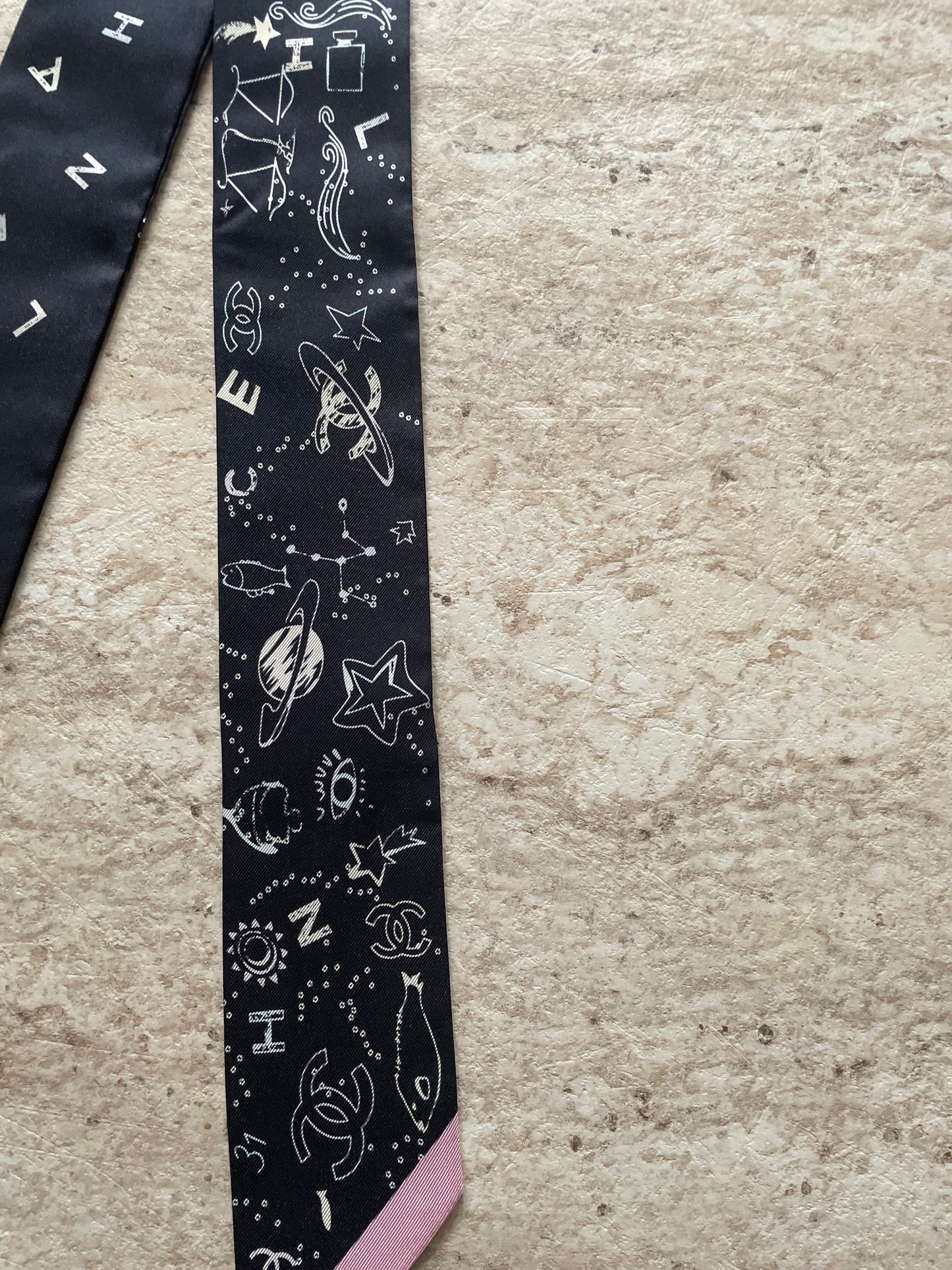 Bandeau twill Chanel