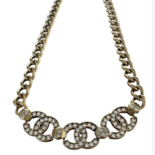 Collier Chanel