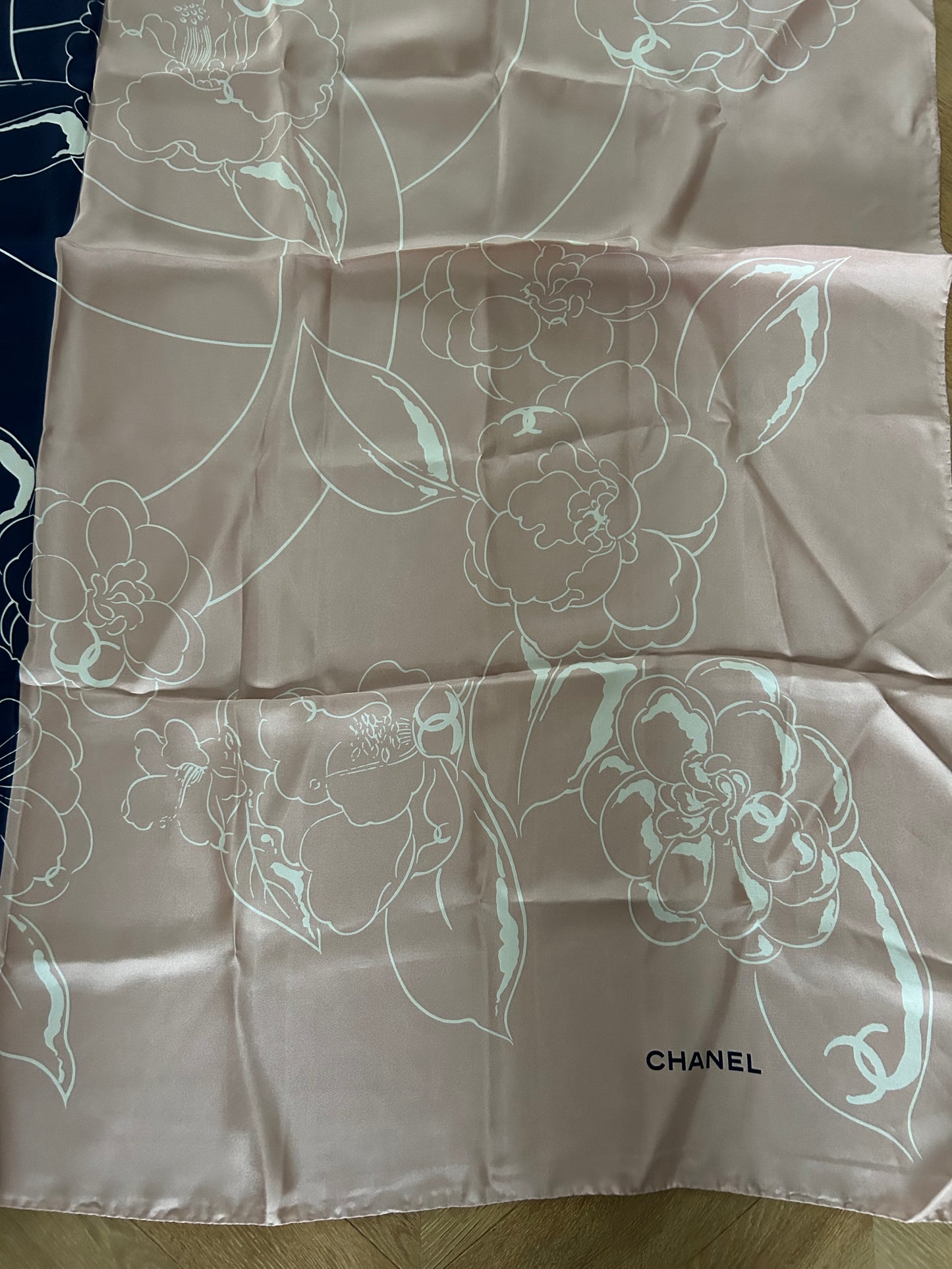 Carré soie XL 130cm Chanel