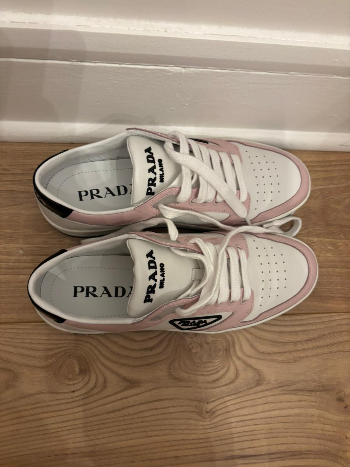 Sneakers Prada 38