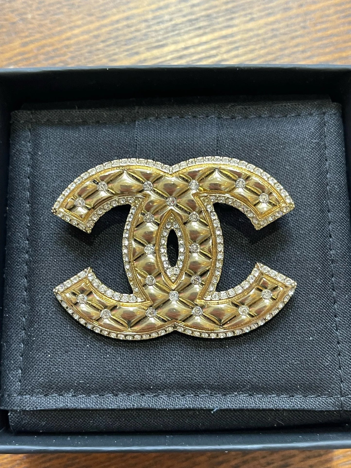 Broche Chanel