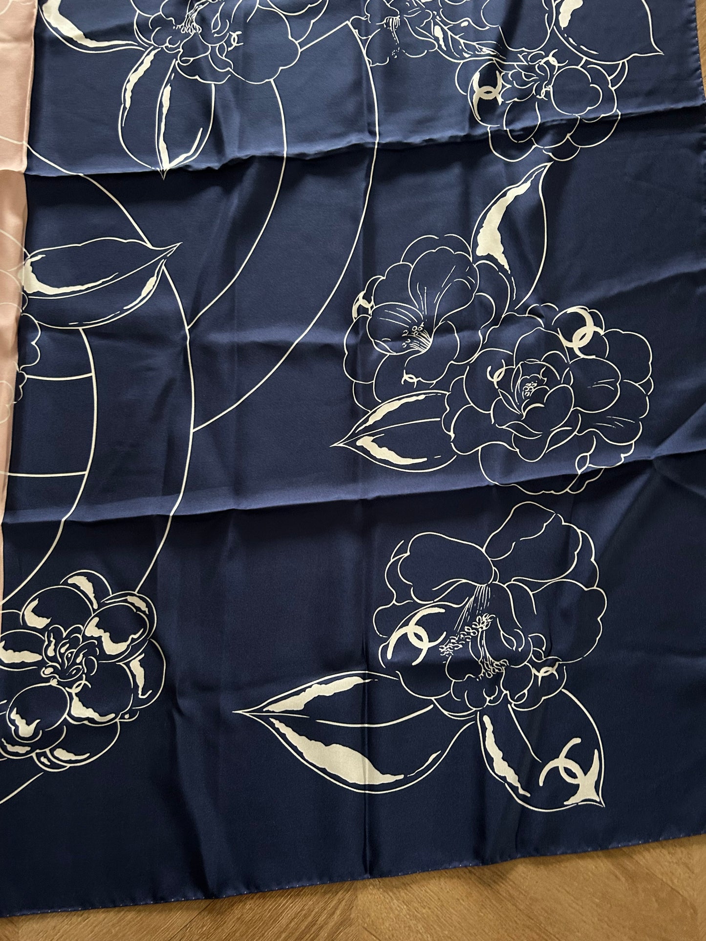 Carré soie XL 130cm Chanel