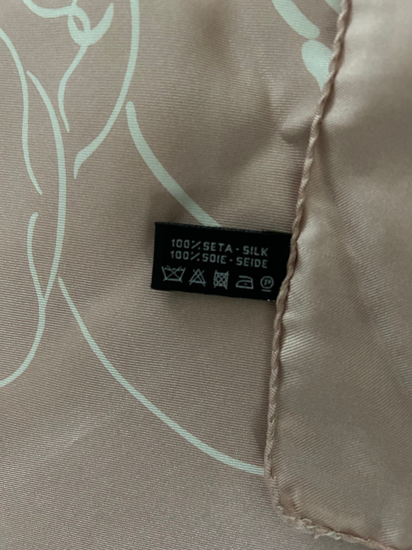 Carré soie XL 130cm Chanel