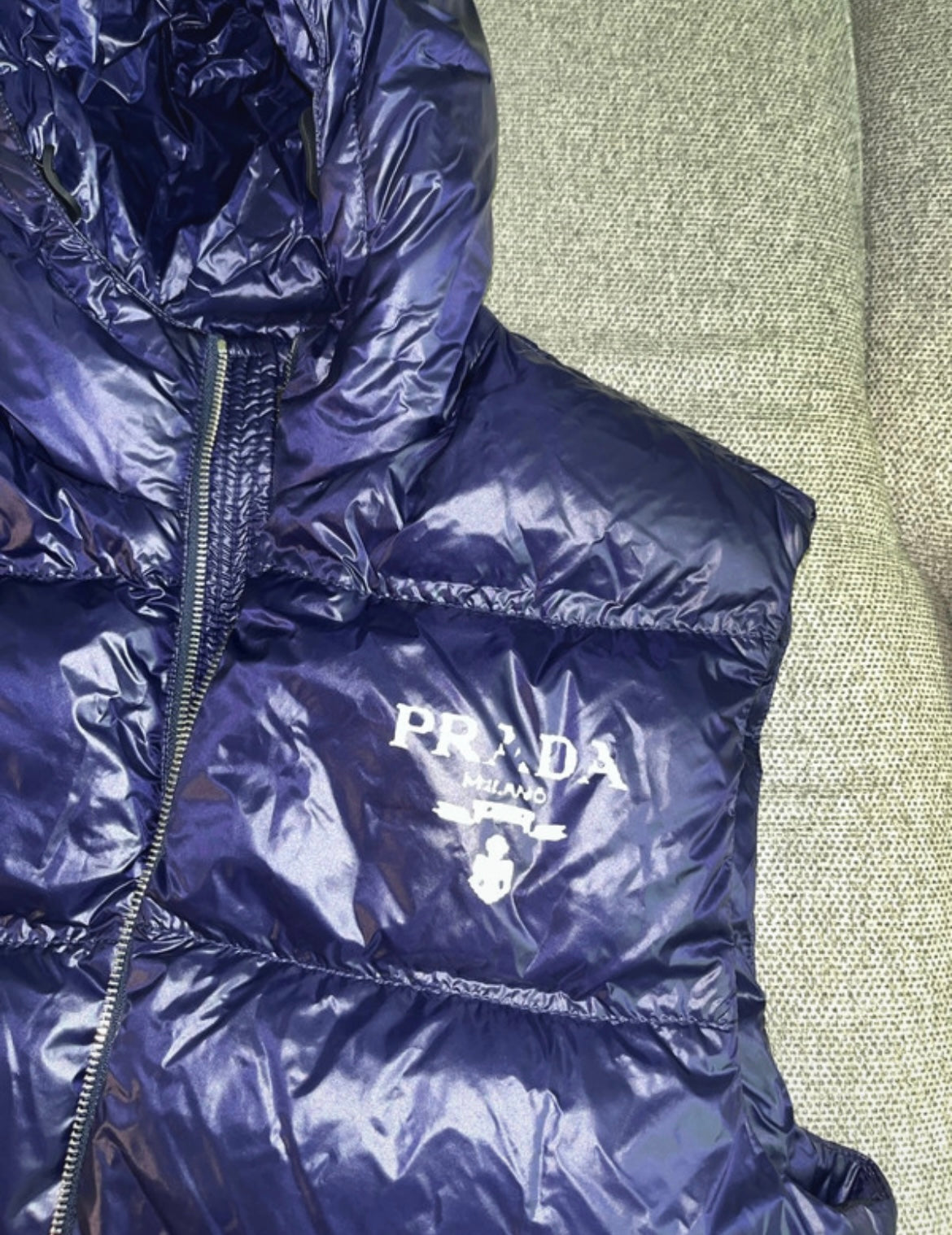 Prada M sleeveless down jacket