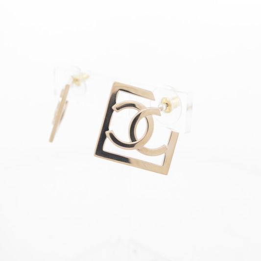 Boucles d’oreilles Chanel